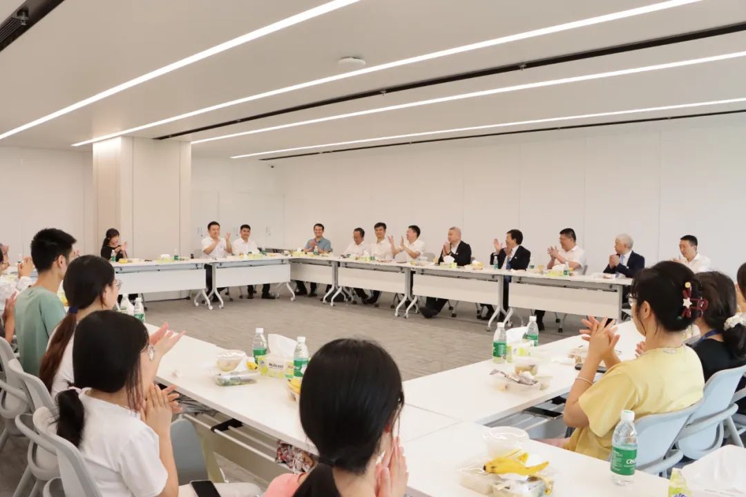 beat365官方网站党委书记陈文锋、校长王宏斌一行到横琴实验室开展调研